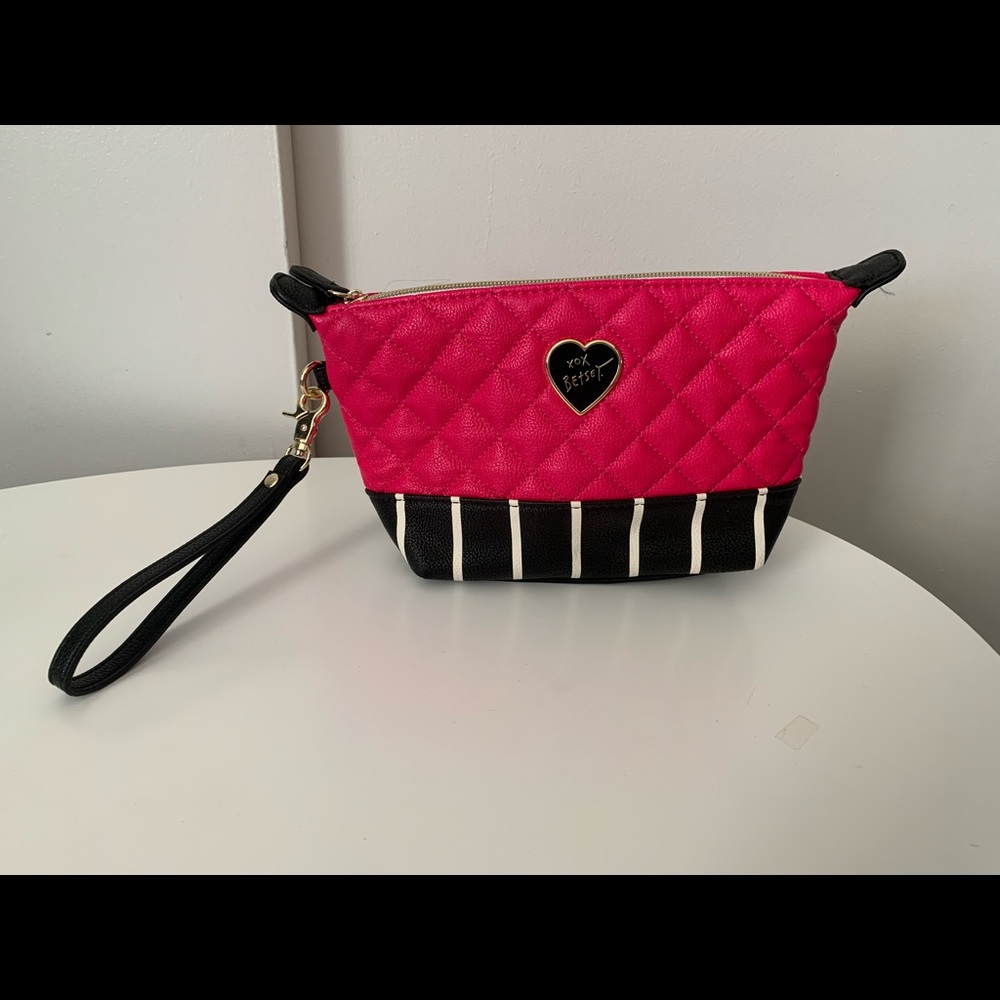 Betsey Johnson wristlet pink & black
